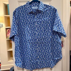 Bird Dog Bay Weekender Button Down Blue Fish AOP size XL Preppy Vacation Casual